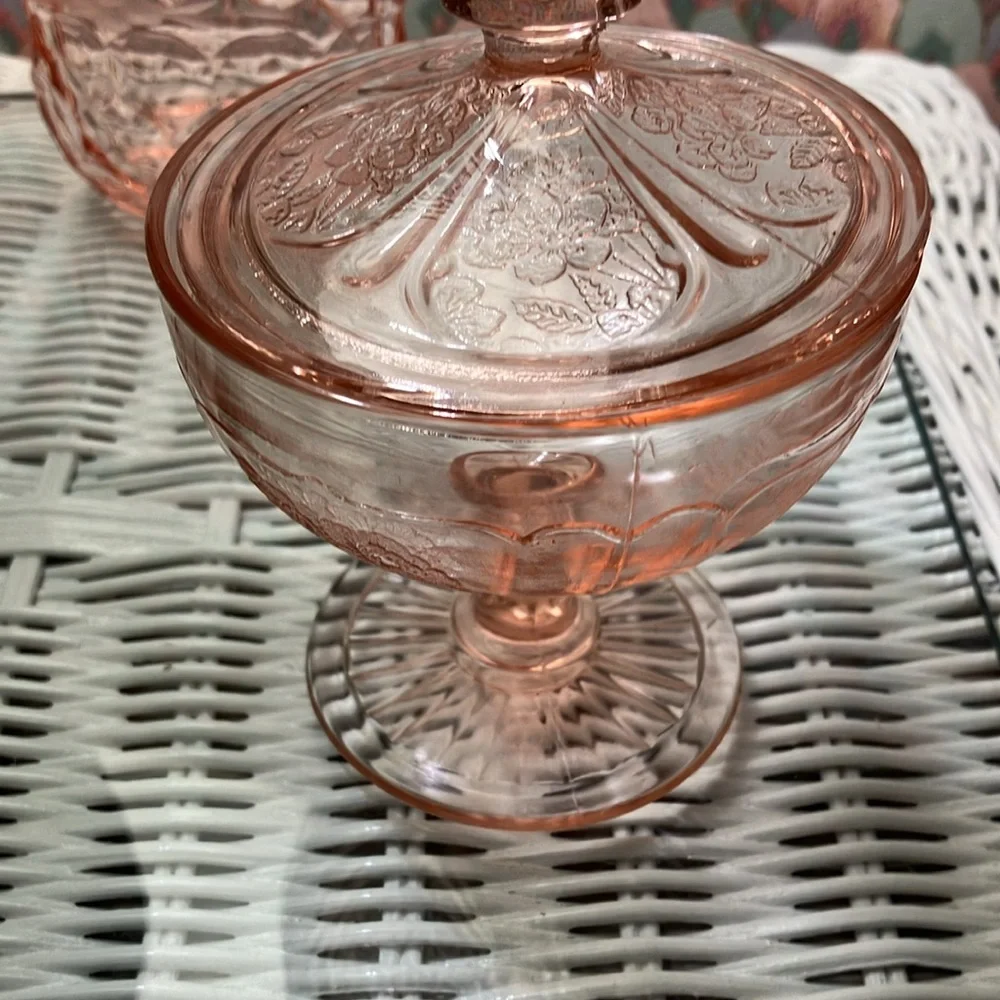 Vintage MAYFAIR OPEN ROSE DISH AND  HONEYCOMB FLORAL ETCH DUNCAN MILLER CREAMER
